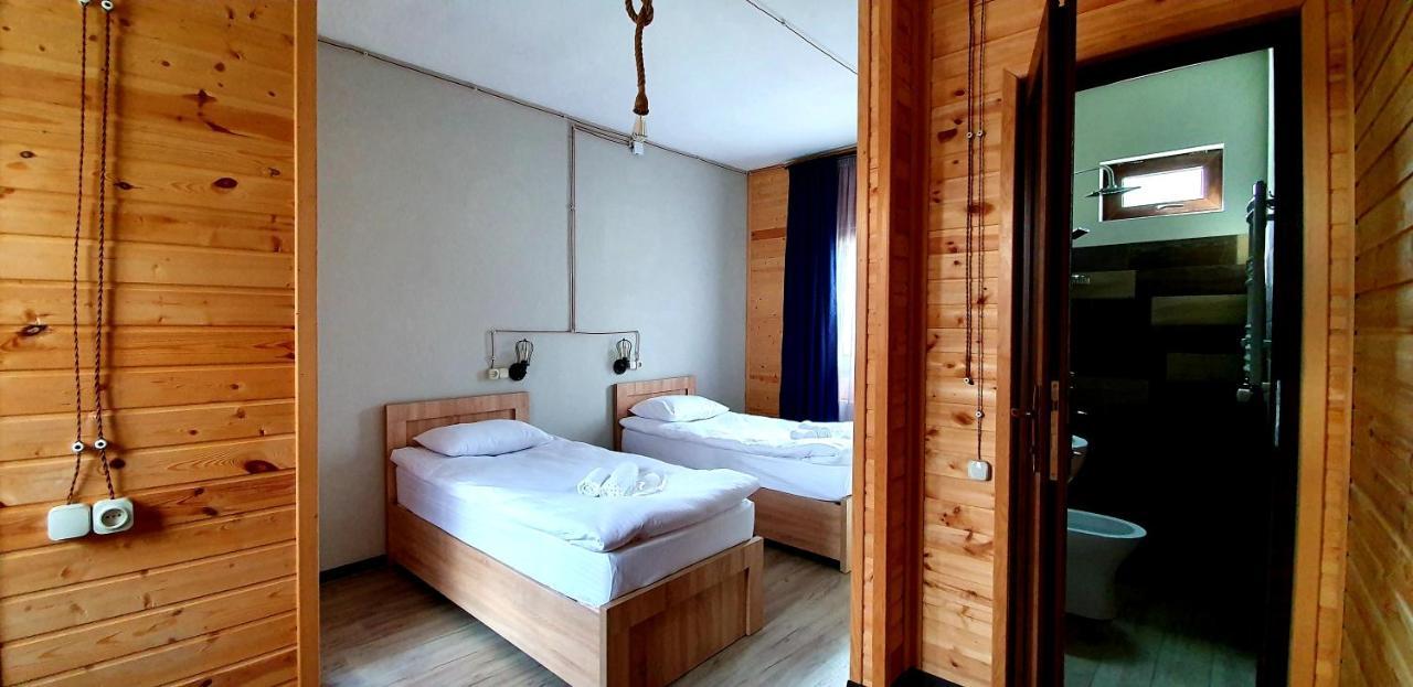 Hotel Migu Yard Kazbegi Extérieur photo