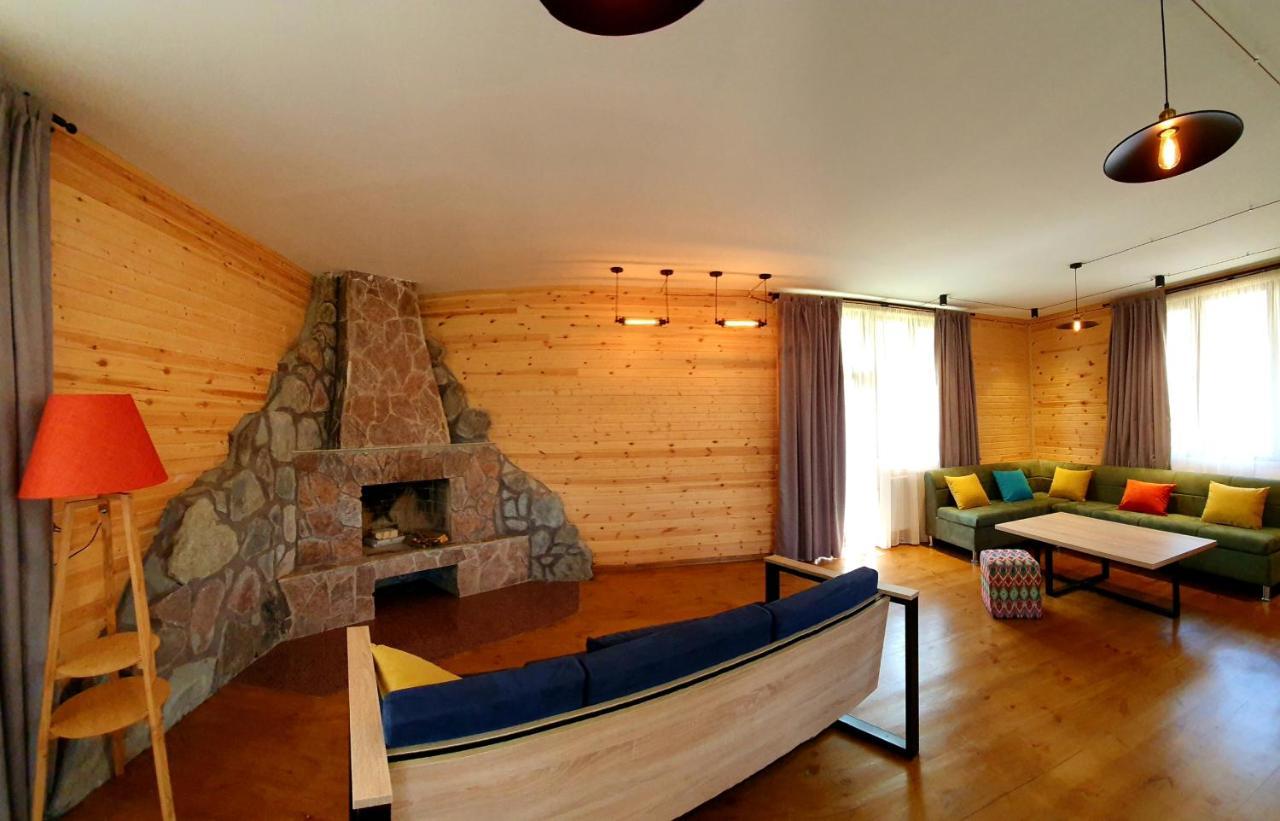 Hotel Migu Yard Kazbegi Extérieur photo