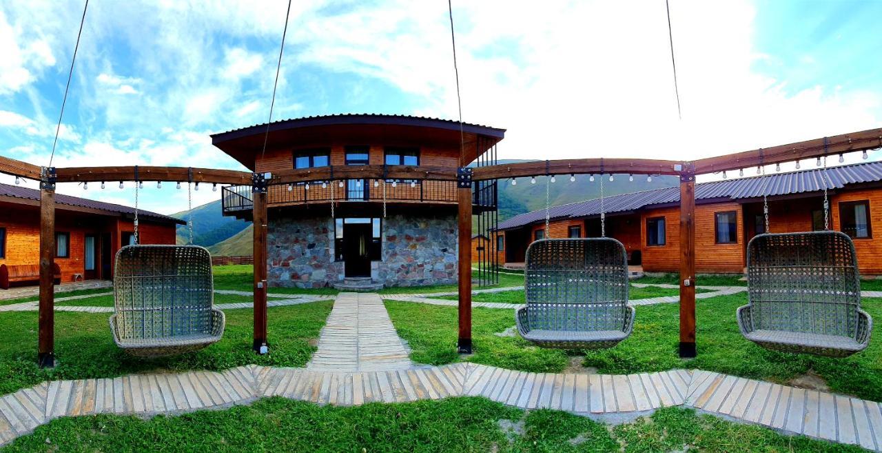 Hotel Migu Yard Kazbegi Extérieur photo